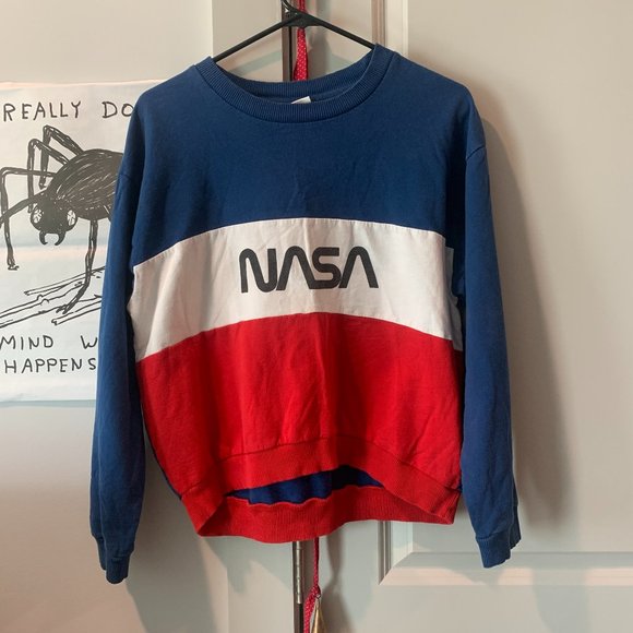 Freeze Tops - COPY - 2 FOR $10+shipping: Vintage style NASA BOMBPOP pullover crewneck 100% co…